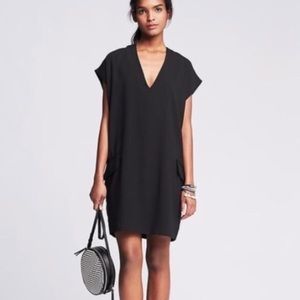 Banana republic cocoon dress